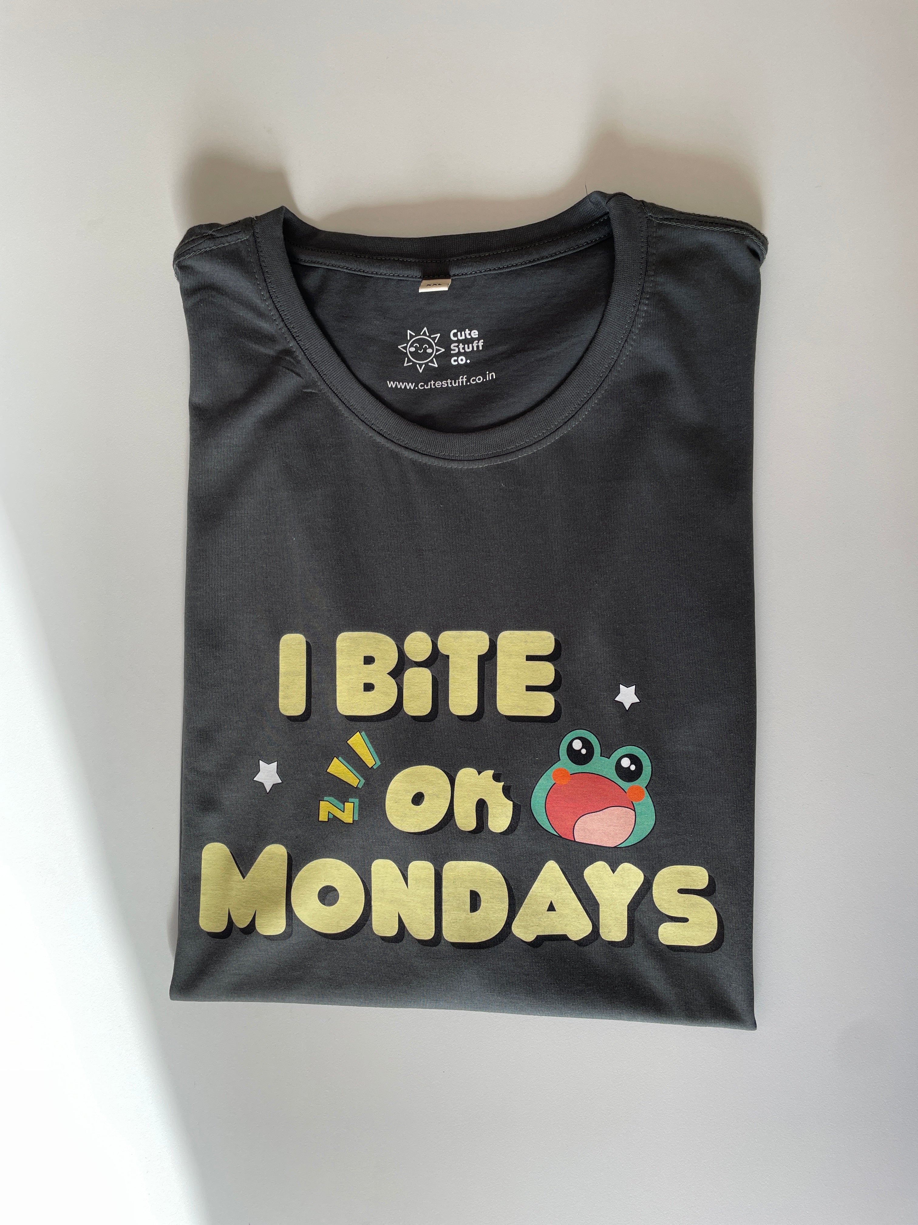 I Bite On Mondays Regular Fit T-shirts - Unisex